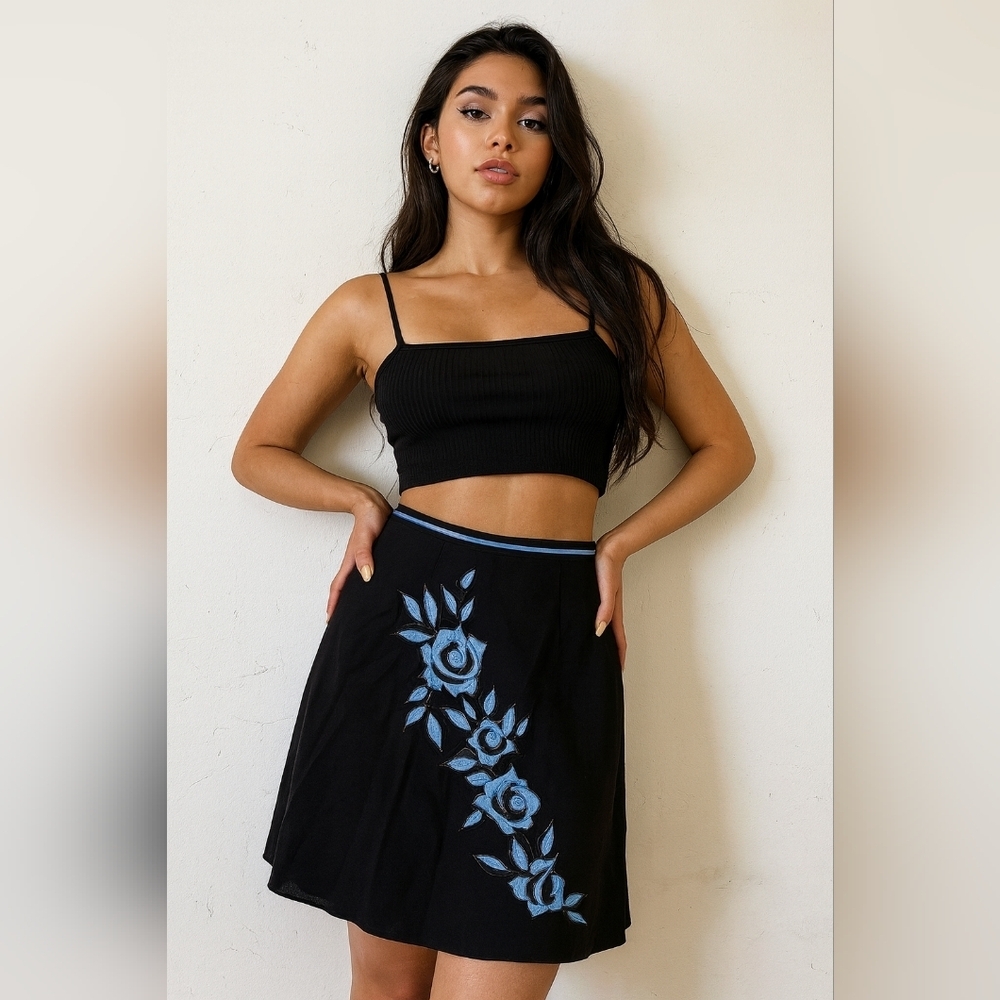 Nygard Collection Embroidered Blue Rose Skirt Size 12 Floral Y2K Sheer EUC